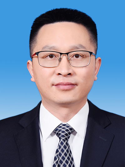沈　晶